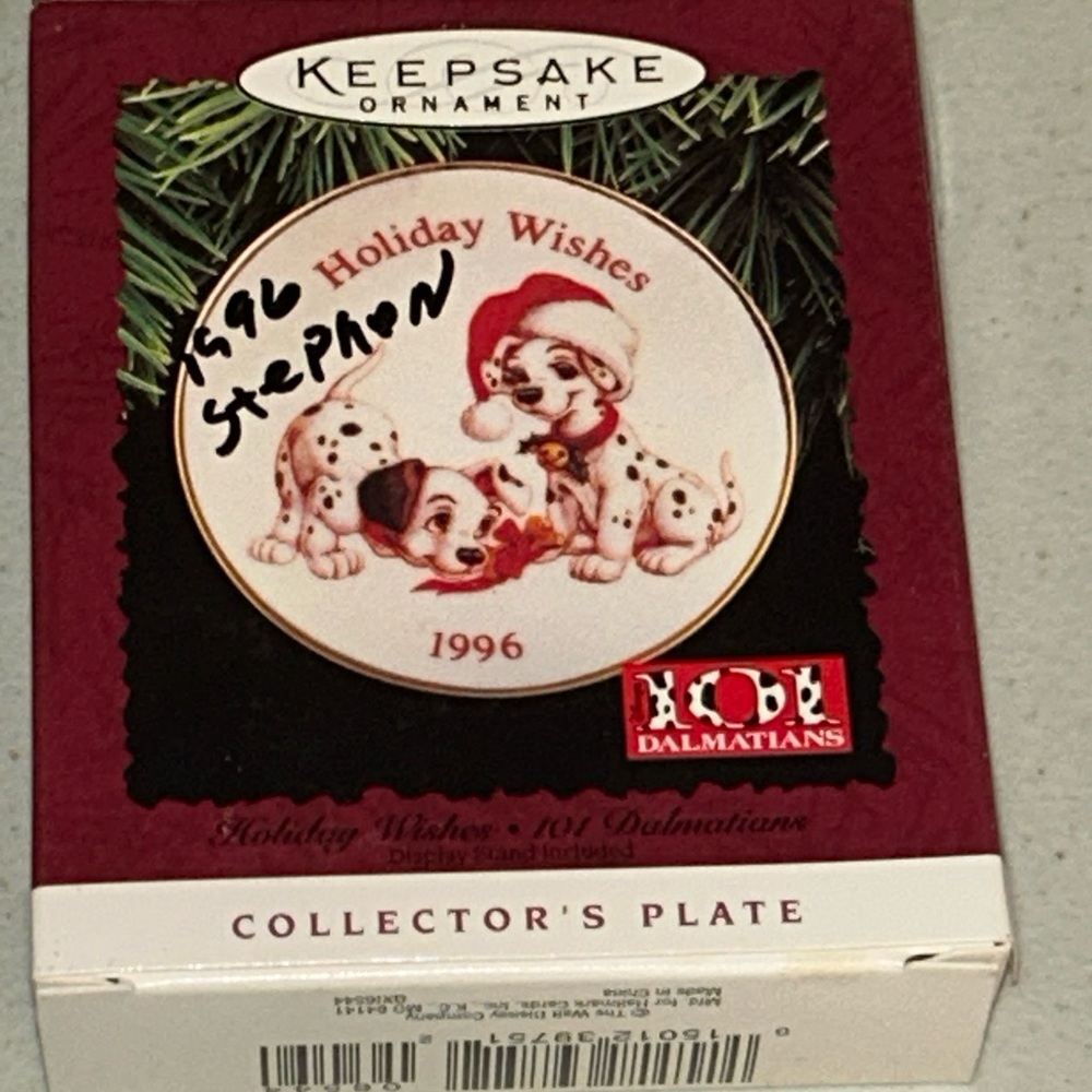 Hallmark Keepsake Holiday Wishes 101 Dalmatian Plate Ornament